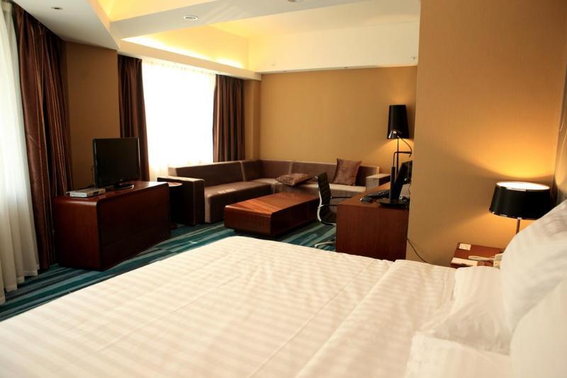 Metropolo Shijiazhuang Yuhua Hotel Luaran gambar